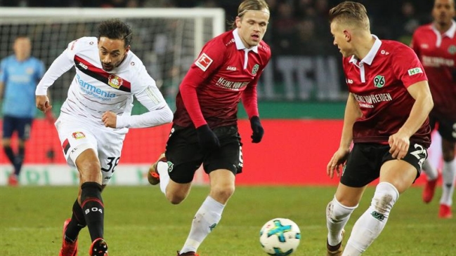 Hannover y Bayer Leverkusen cerraron la primera ronda de la Bundesliga con apasionante empate