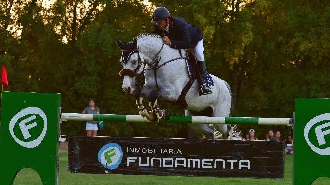 Rodrigo Carrasco se coronó como ganador del Campeonato Nacional de Saltos 2017