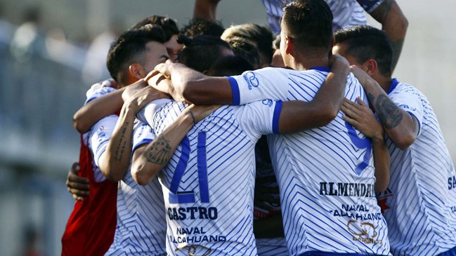 Tribunal de disciplina ratificó descenso de Naval de Talcahuano a Tercera División por incumplimientos previsionales