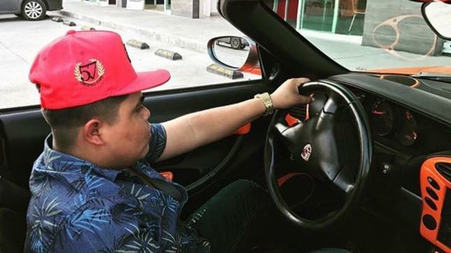 Asesinan a popular youtuber mexicano en un bar