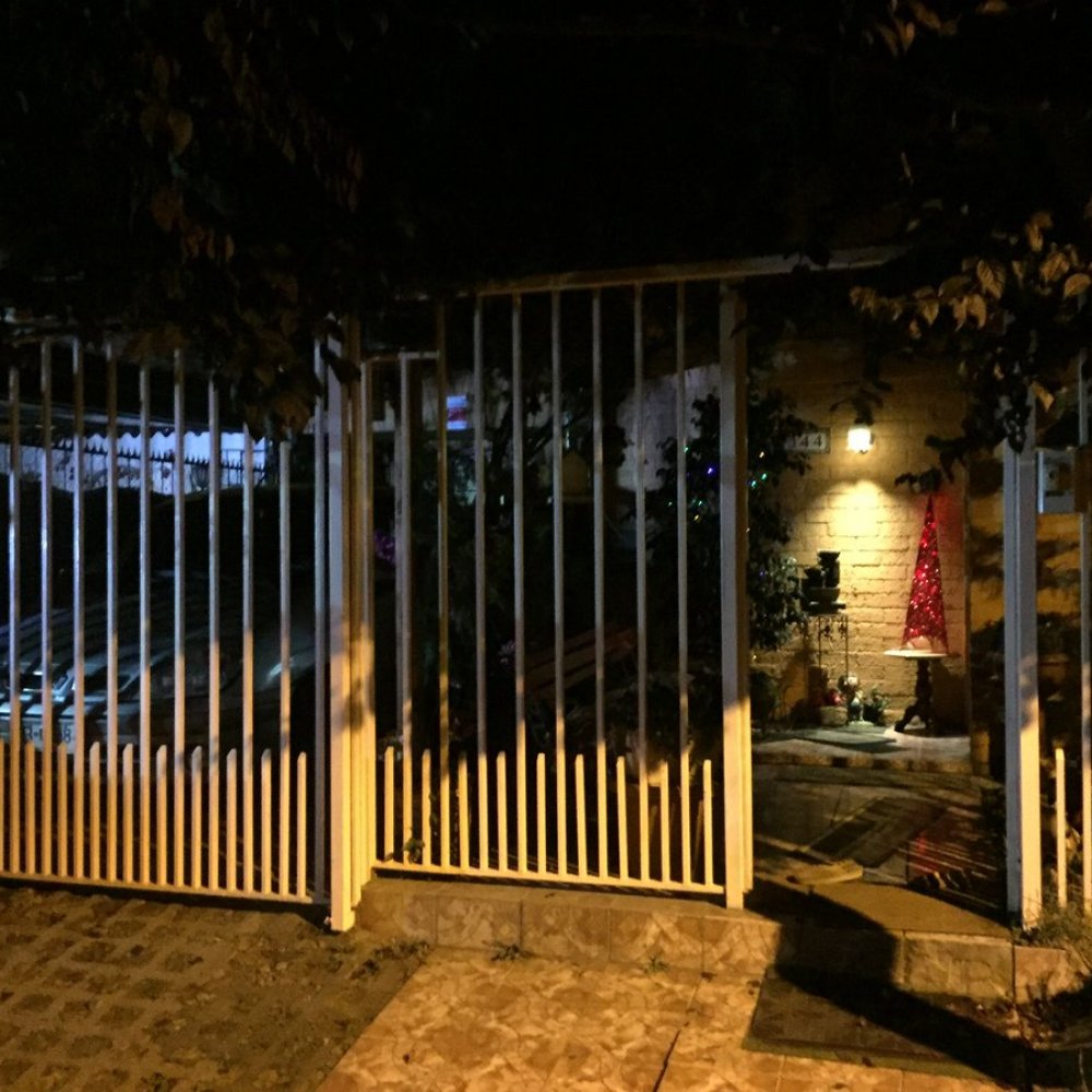 Un hombre fue herido a bala tras portonazo en Maipú