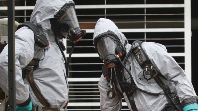 Derrame de ácido nítrico afecta a complejo educacional en Collipulli