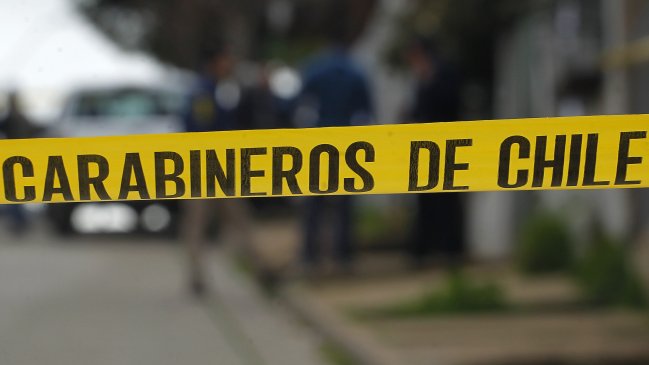 Carabineros rescató a dos niños encerrados en vehículo en Villarrica