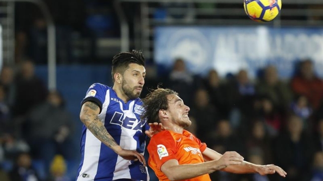 Guillermo Maripán tuvo sólida actuación en valiosa victoria de Deportivo Alavés