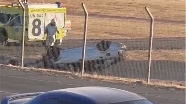 Cabo de la FACh grave tras protagonizar accidente de tránsito en Aeropuerto de Santiago