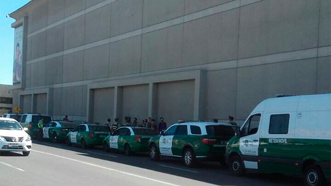 Mall Plaza Oeste: Carabineros descartó presencia de objeto sospechoso