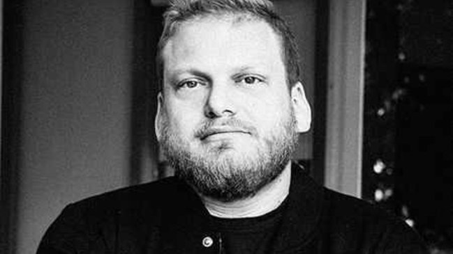 A los 40 años falleció el hermano de Jonah Hill y mánager de Maroon 5