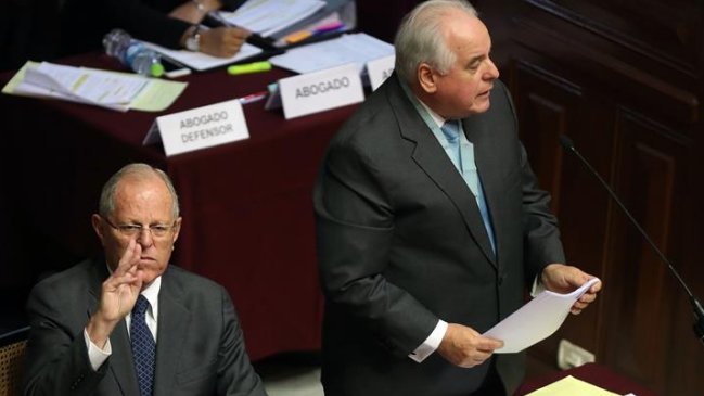 Perú: Abogado que defendió a Kuczynski ante el Congreso rechazó indulto a Fujimori