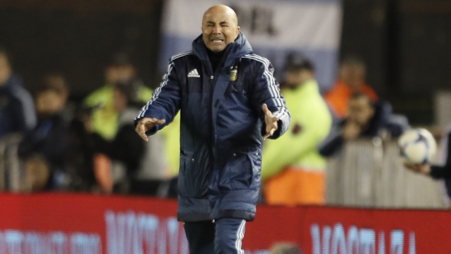 Jorge Sampaoli se enfrascó en dura discusión con personal policial durante control de alcoholemia