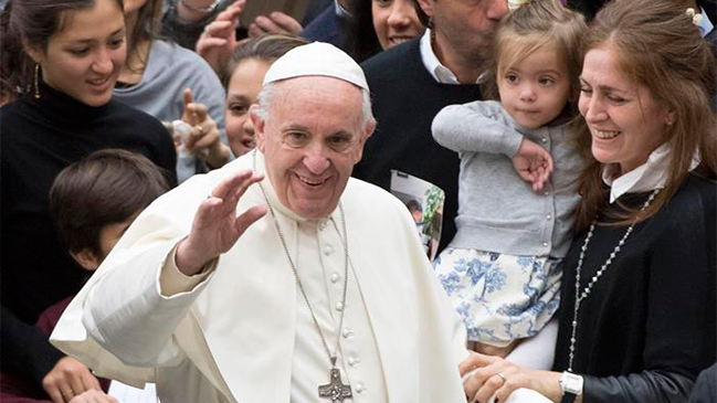 Papa Francisco orará por pueblo mapuche y migrantes durante su gira por Chile