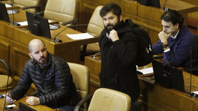 Diputado UDI: El Frente Amplio quiere presidir la Cámara para 