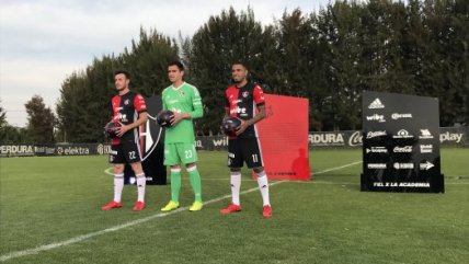   Cristopher Toselli y Angelo Henríquez fueron presentados como refuerzos de Atlas 