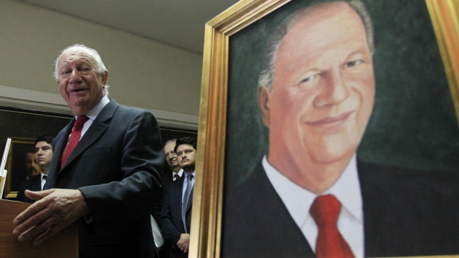 Ricardo Lagos por su rol en campaña de Guillier: 
