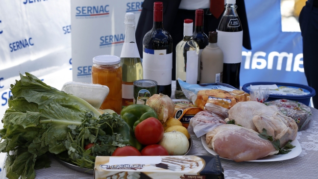 Cenas de fin de año: Sernac detectó diferencias de hasta 27 mil pesos