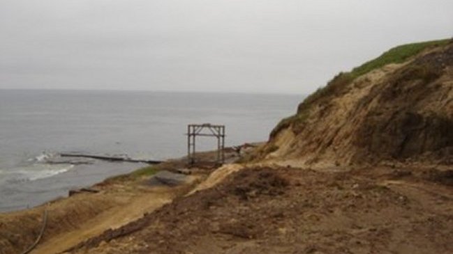 Mineros de Coronel amenazan con tomarse pique por sueldos impagos