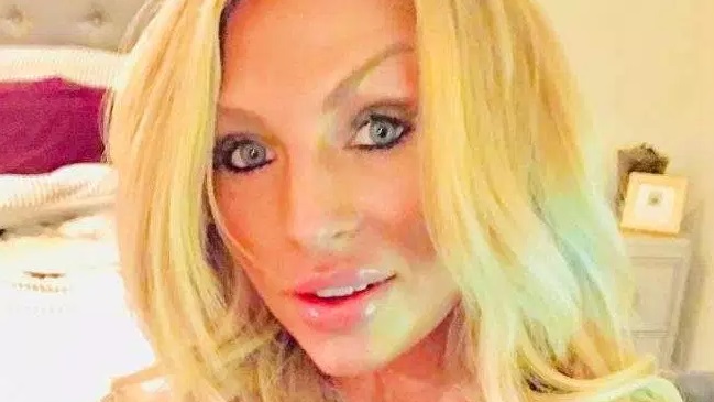 Una primera cita terminó con valiosa obra de Andy Warhol dañada