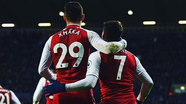 La emotiva celebración de los jugadores de Arsenal: Estamos todos juntos
