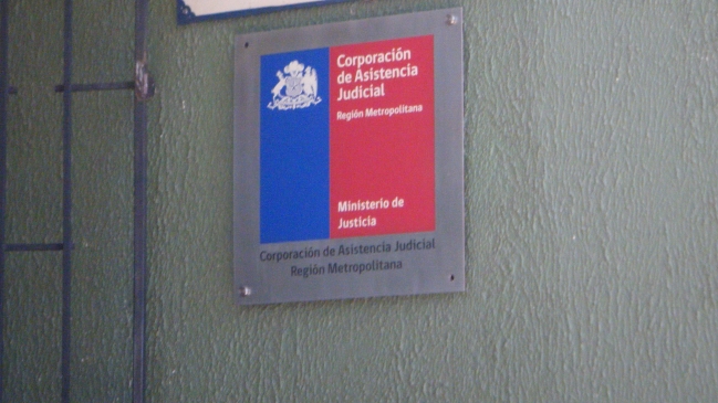 Contraloría detecta más de 10 mil personas en lista de espera por atención judicial gratuita