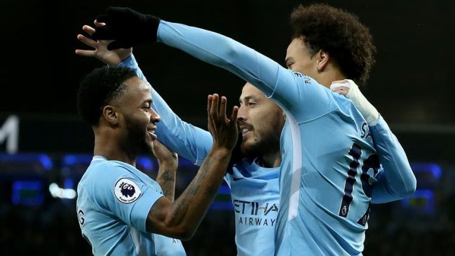 Manchester City estiró su invicto en la Premier League inglesa a costa de Watford