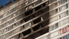 Incendio en altura afectó a edificio en el centro de Santiago