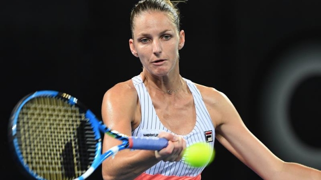 Karolina Pliskova avanzó con facilidad a cuartos de final en Brisbane