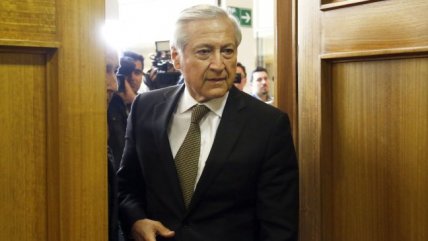  Canciller no viajará a Cuba con la Presidenta  