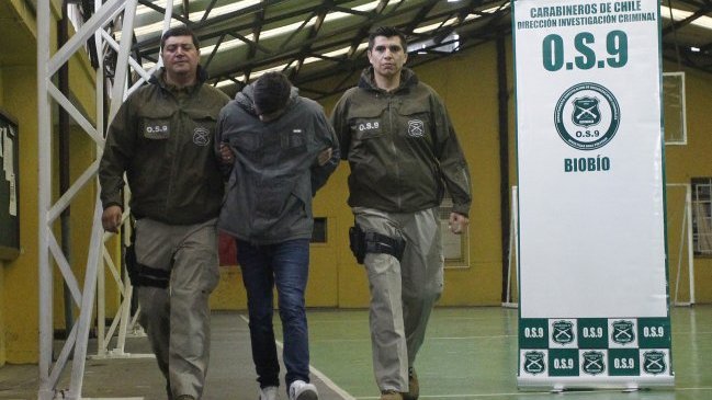 Carabineros detuvo a dos personas por robo en tienda de mall de Talcahuano