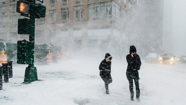 Nueva York espera un frío glaciar bajo estado de emergencia