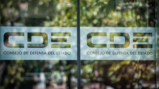 Carabineros: La historia de la teniente que recibía regalos del general Gordon