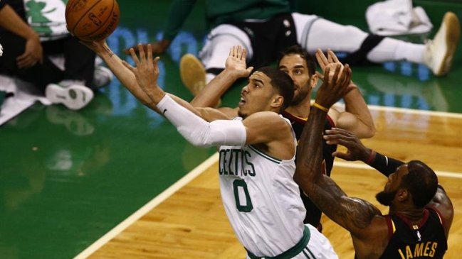 Los Celtics tuvieron su pequeña revancha ante Cleveland