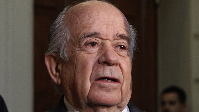 Andrés Zaldívar sugiere a la DC 