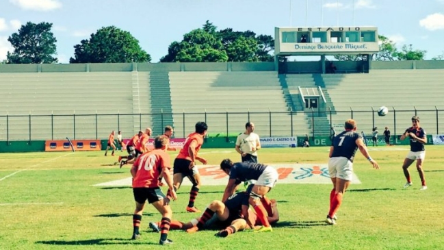 Chile ganó sus tres duelos y avanzó a cuartos de final en el Seven de Punta del Este