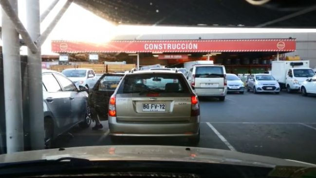 Víctima de rápido robo de ruedas que se volvió viral: Me dejaron una gata de regalo