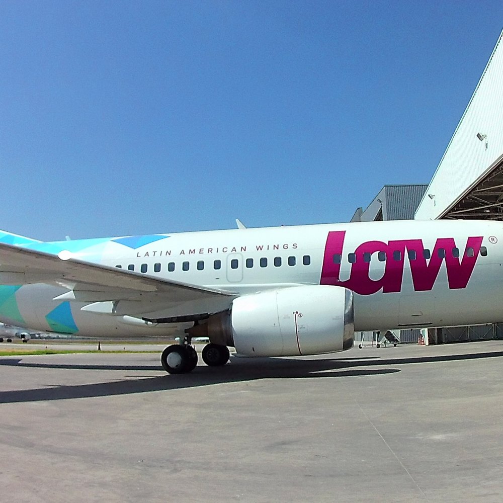 Aerolínea de bajo costo anuncia fin de su servicio en rutas nacionales