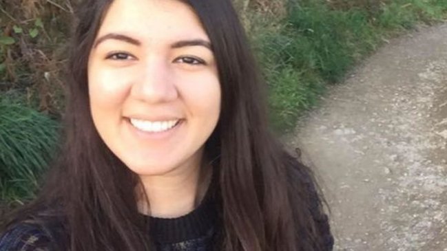 Detienen a profesora que tuvo sexo con un estudiante en la sala de clases