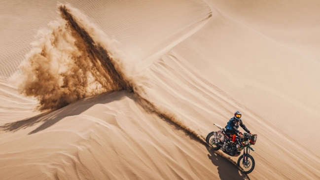 Cristóbal Guldman dejó el Dakar por rotura del motor de su moto