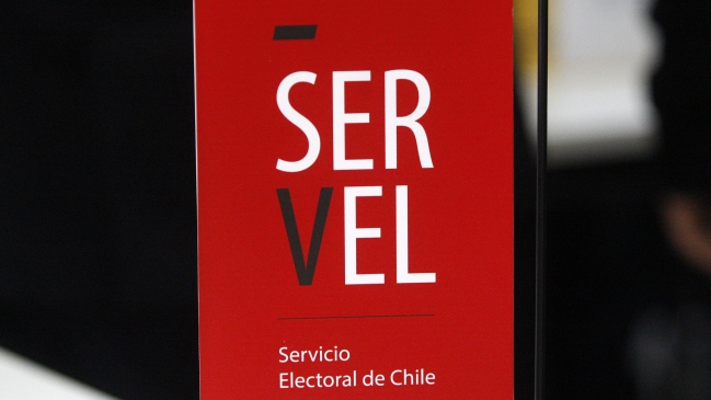 Servel: Tres por ciento de los chilenos está afiliado a un partido político