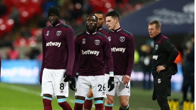 West Ham suspendió de por vida a hincha que se burló de la muerte del hijo de Livermore