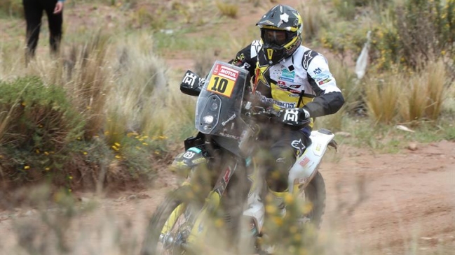 Pablo Quintanilla no se rinde en el Dakar: 