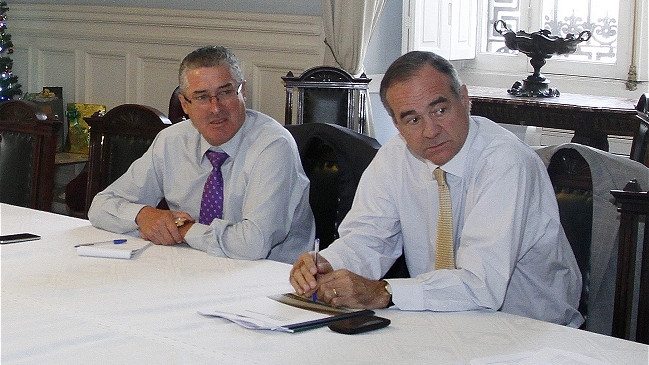 Senadores DC pidieron financiamiento permanente para universidades públicas no estatales