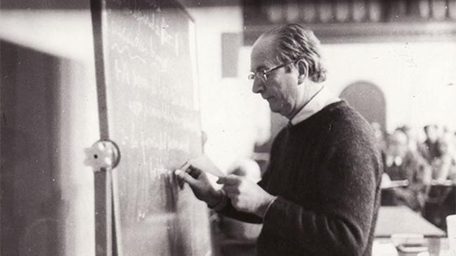 Papa Francisco rezó en la tumba del 