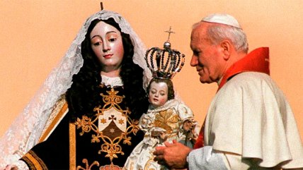   Los papas que han pisado suelo chileno 