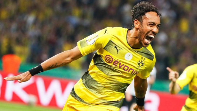 Pierre-Emerick Aubameyang arregló un contrato con Arsenal, según medio inglés