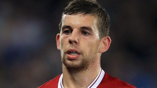 Jugador de Liverpool que agredió a su novia fue condenado a trabajos comunitarios