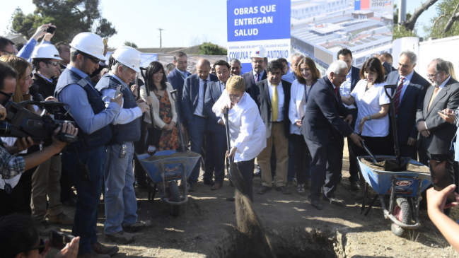 Presidenta Bachelet dio inicio a las obras del Hospital de San Antonio