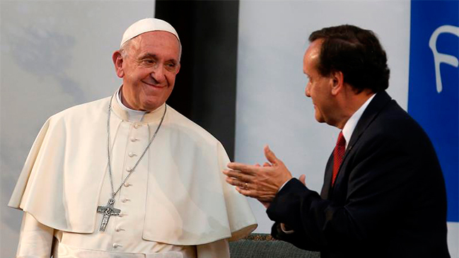 Papa Francisco llamó a la Universidad Católica a buscar 