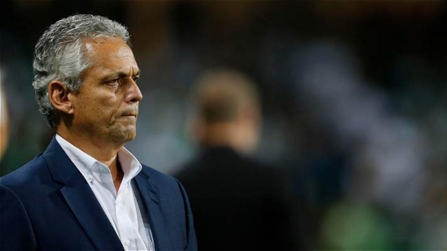 Reinaldo Rueda llegó a Chile para ser presentado en la selección