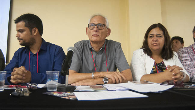 Navarrete y parte de la directiva del PPD continuarán hasta junio