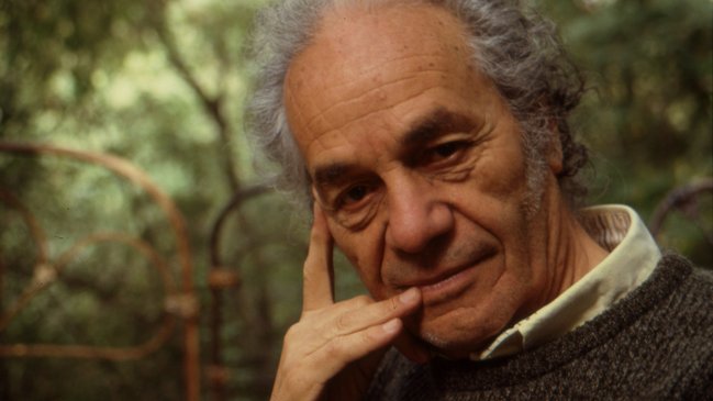 A los 103 años falleció el antipoeta Nicanor Parra