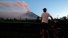 El volcán filipino Mayon intensifica su actividad con una nueva erupción